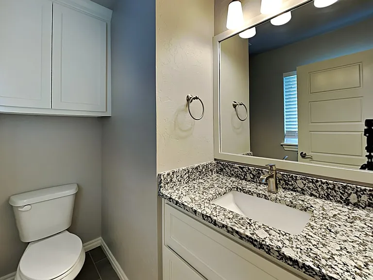 1409 E Covell Rd — Photo 16