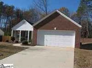 104 Midwood Rd, Travelers Rest, SC 29690