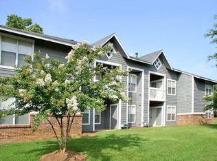 2830 16th St NE APT 13, Hickory, NC 28601