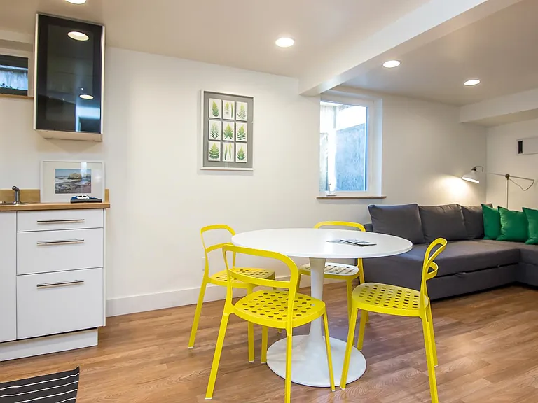2628 NE Ainsworth St #B — Photo 2