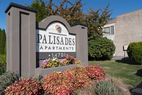 Palisades Apartments Photo 1