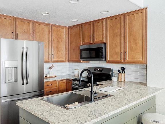 5th image of 16091 E Geddes Dr #74
