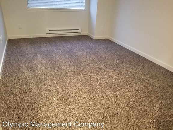 5th image of 4779 Lynwood Center Rd NE #4759-3B
