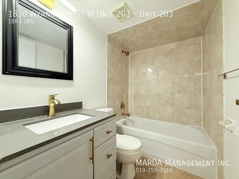 1830 Wyandotte St W #203 — Photo 18