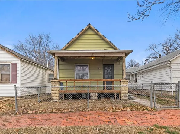 776 Miami St, Leavenworth, KS 66048