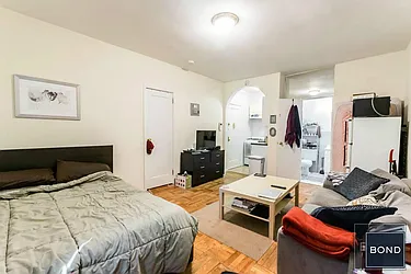 Rented by Bond New York