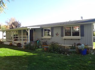 753 W Walnut St, Genesee, ID 83832