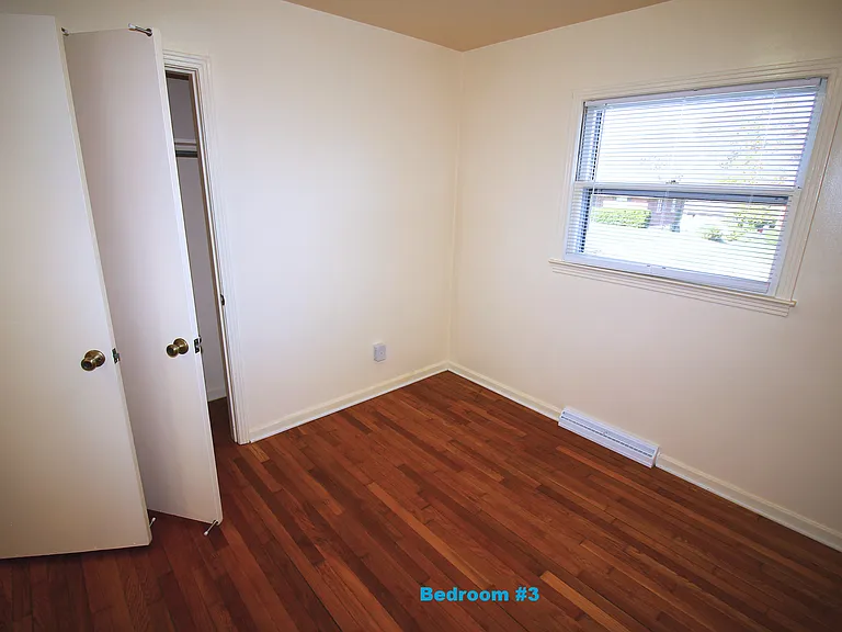 1090 Meridian Ct — Photo 25