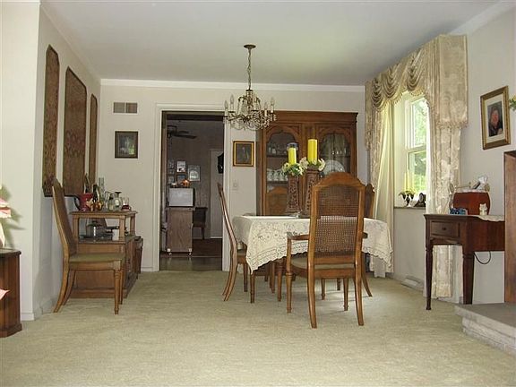 5th image of 5640 Sprucewood Dr