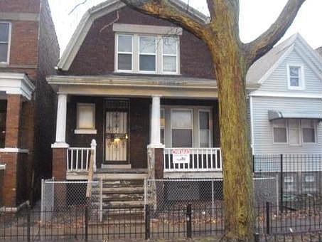 1st image of 6904 S Dorchester Ave