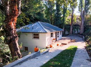 3005 NW 92nd St, Seattle, WA 98117