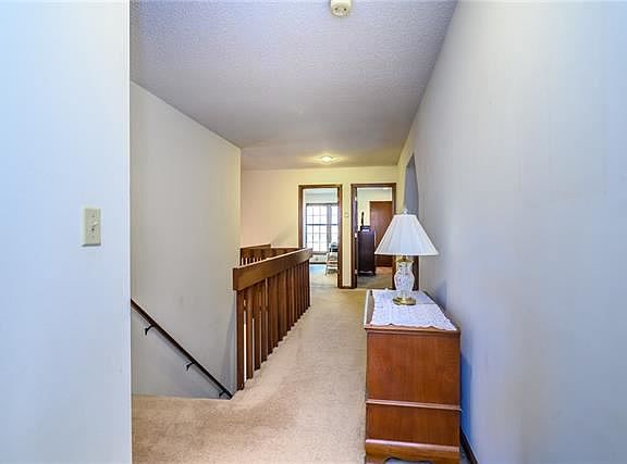 4th image of 9123 W 116th Ter