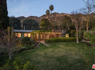 271 E Loma Alta Dr, Altadena, CA 91001