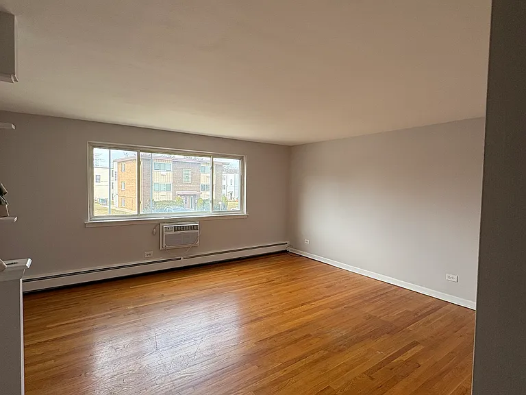 8015 W Foster Ln #1N — Photo 3
