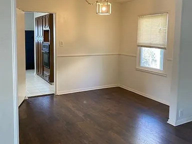 1815 N Westwood Ave — Photo 27