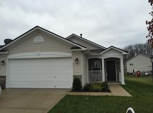 2545 Lakecrest Dr, Columbus, IN 47201