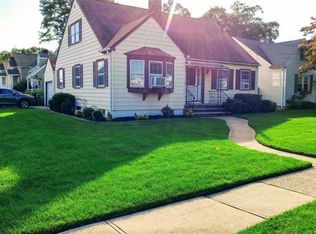 2101 Summit Ter, Linden, NJ 07036