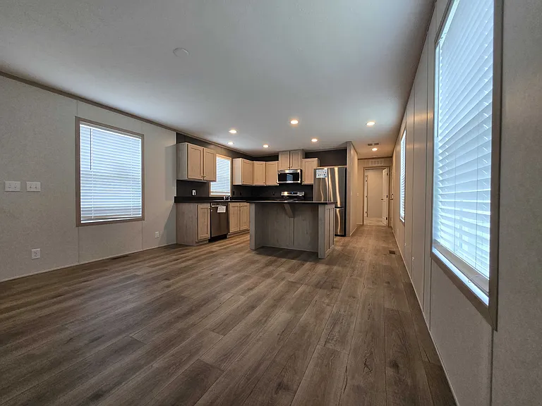29800 Guilford Cir #288 — Photo 3