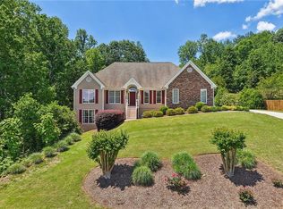 5550 River Valley Way, Flowery Branch, GA 30542