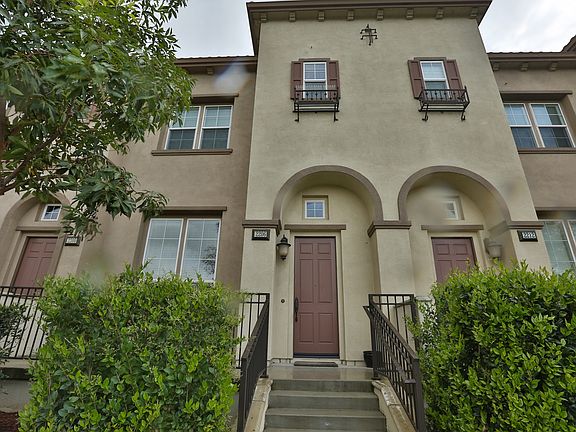 2nd image of 2206 Santoro Ln