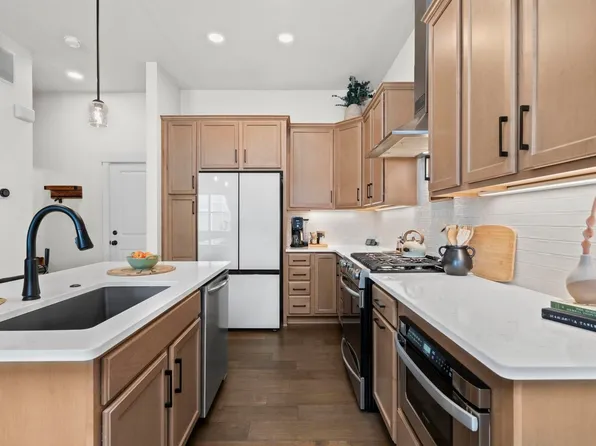 4178 Greenhorn Dr, Loveland, CO 80538