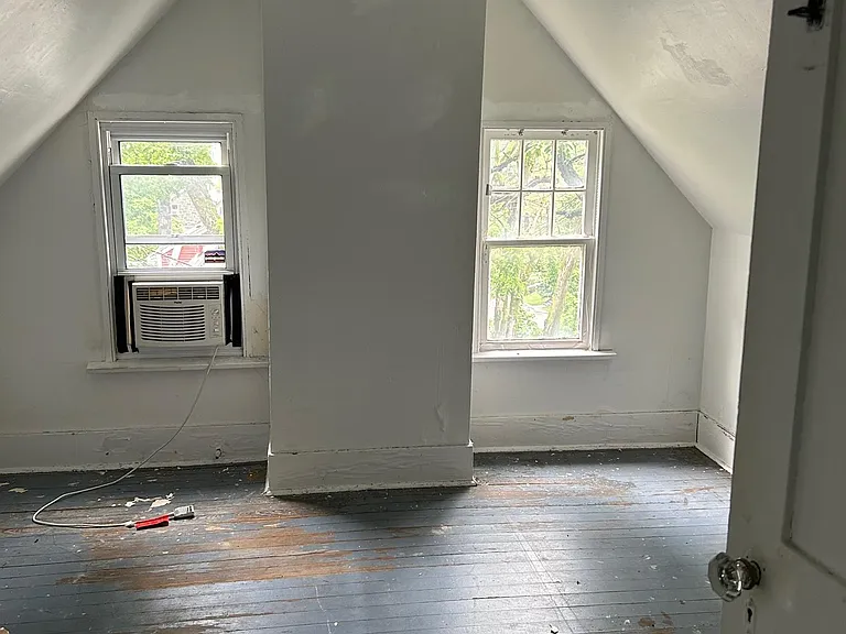 5260 Forbes Ave — Photo 10