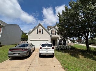 11 Joggins Dr, Simpsonville, SC 29681