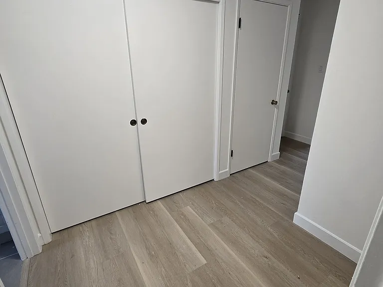 910 Academy Ave — Photo 9
