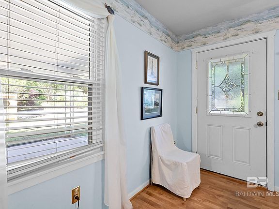 5th image of 503 Horton Ln
