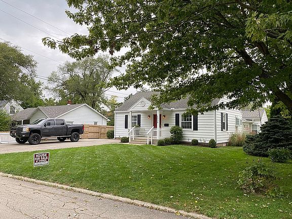 2nd image of 2308 W Euclid Ave