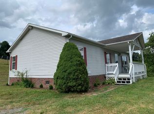 134 Tugman Farm Rd, Deep Gap, NC 28618