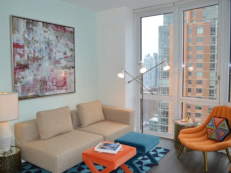 309 Gold St #AIR10A — Photo 1