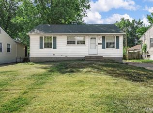 416 Midlothian Rd, Saint Louis, MO 63137