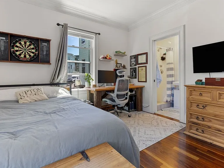21 Cawfield St #1 — Photo 16