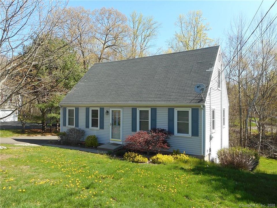1st image of 26 Summerwood Dr