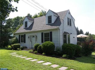 909 Sconnelltown Rd, West Chester, PA 19382