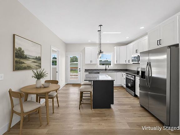 3rd image of 22 Garrett Ave