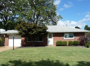 10929 Vargas Dr, Saint Louis, MO 63123