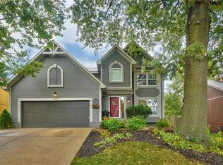 22019 W 47th Ter, Shawnee, KS 66226