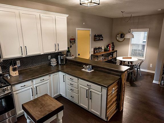 Kitchen/Dining