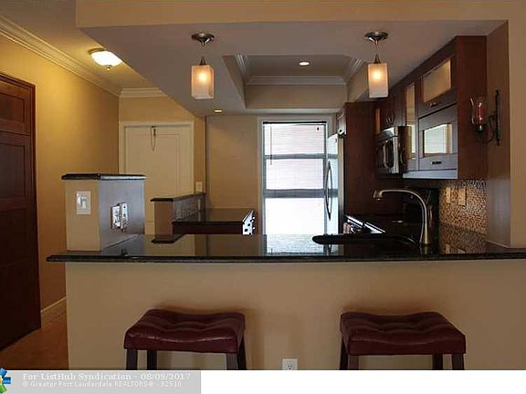 4th image of 1200 SW 12th St APT 310