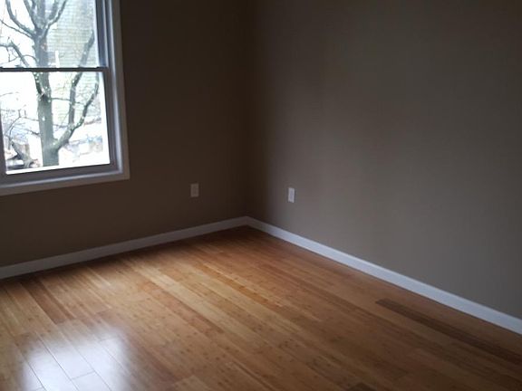 3rd image of 756 S 10th Street # Third Floor
