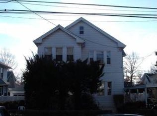 80 Locust Ave, Staten Island, NY 10306