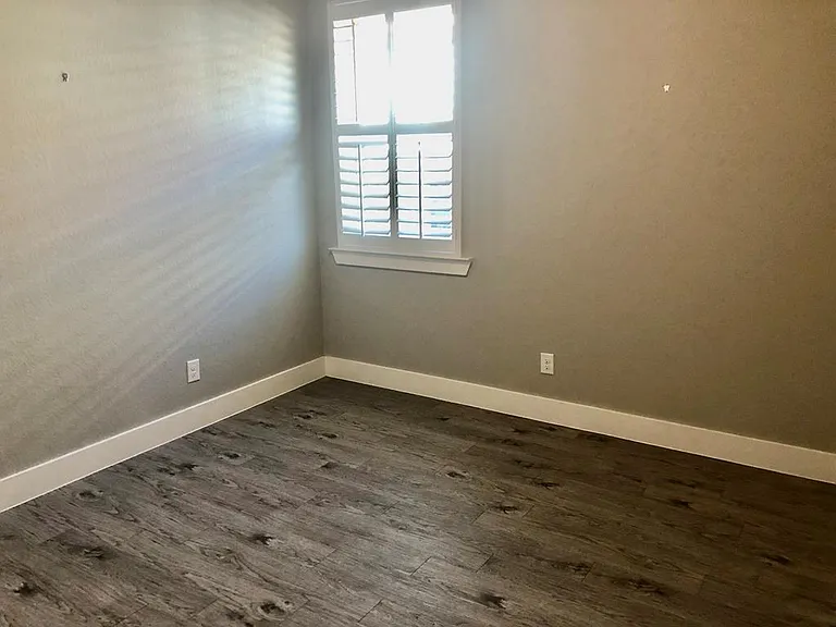 229 Riley Ln — Photo 14