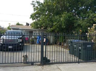 11934 168th St, Artesia, CA 90701