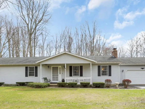 87 Whirlaway Loop SW, Pataskala, OH 43062