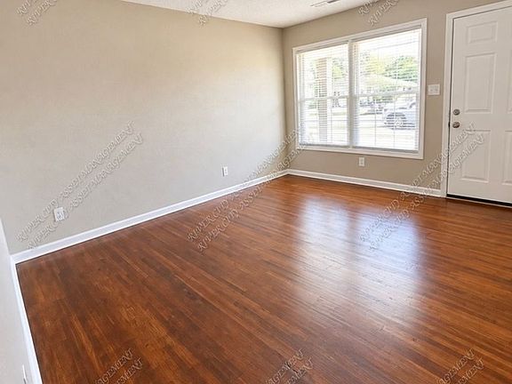 2nd image of 288 Loraine Rd