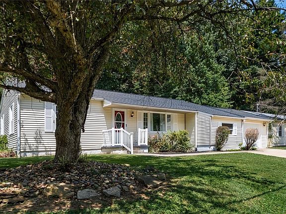 4th image of 3025 Linden Ave