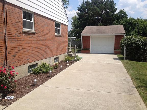 Extra large garage