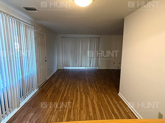 3rd image of 92 Camellia Dr